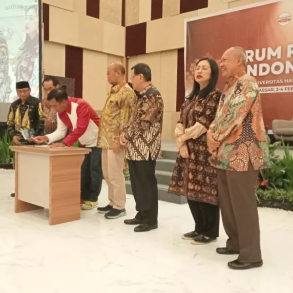 Forum Rektor Indonesia Menolak Upaya Provokasi Mencedarai Demokrasi, Rektor Universitas Hasanudin: Pernyataan Sikap Forum Guru Besar Unhas Tidak Mewakili Institusi