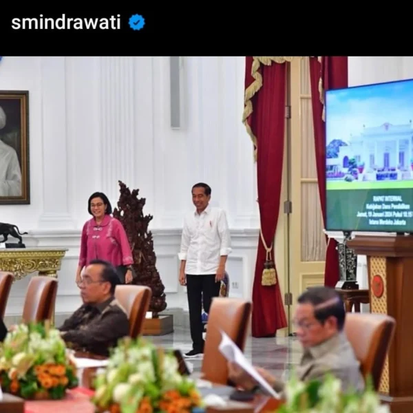 Pertemuan Mendadak Jokowi-Sri Mulyani di Istana Saat Merebak Santer Isu Mundur