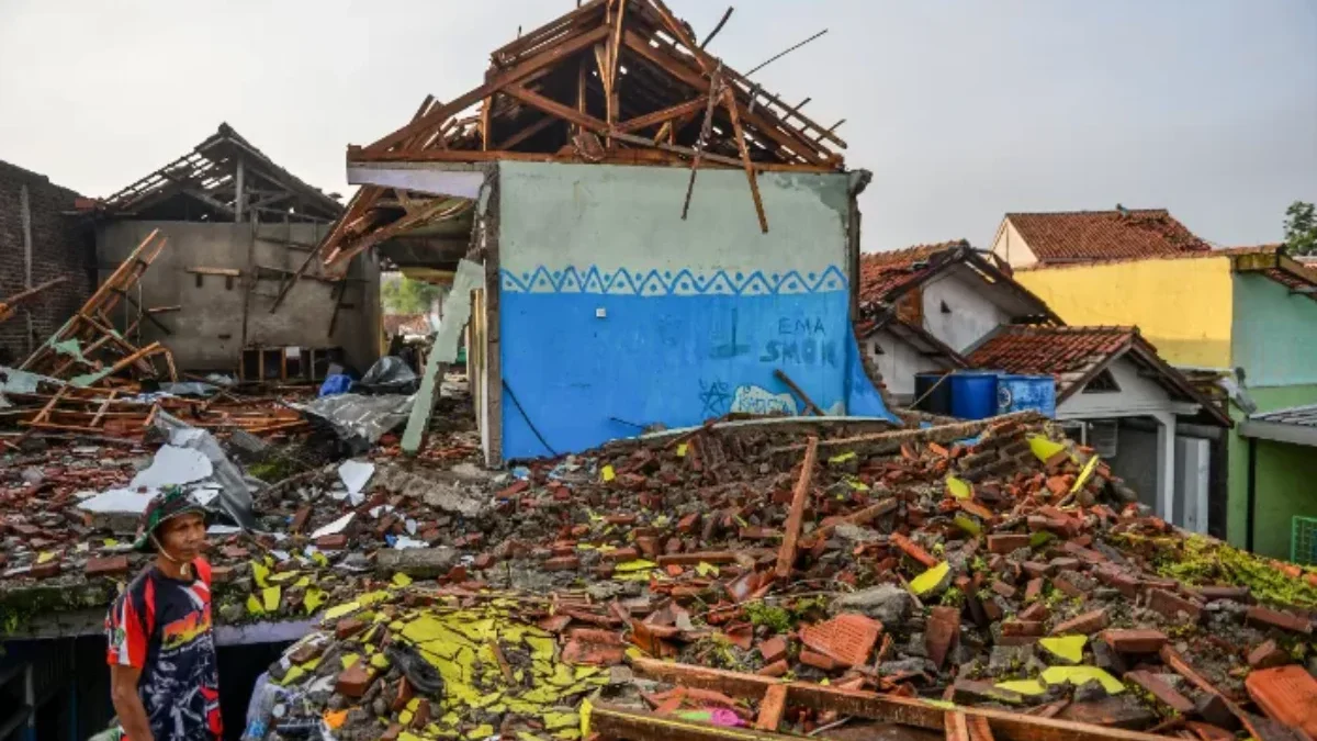 BPBD Jawa Barat: 534 Bangunan Alami Kerusakan Akibat Tornado di Sumedang-Bandung