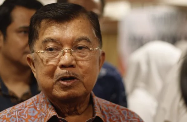 Mantan Wapres ke-10 dan ke-12 Jusuf Kalla Respons Mahfud MD Mundur: Kita tunggu lagi Pak Menhan