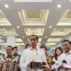 Hasto Kristiyanto Tegaskan Siap Jadi Oposisi, Jokowi: Ya Ditanyakan Saja kepada Beliau-beliau yang Ada di PDI Perjuangan