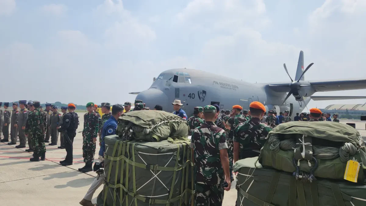 Bantuan untuk Rakyat Palestina di Gaza Diterjunkan Angkatan Udara Yordania, Berikut Penjelasan TNI