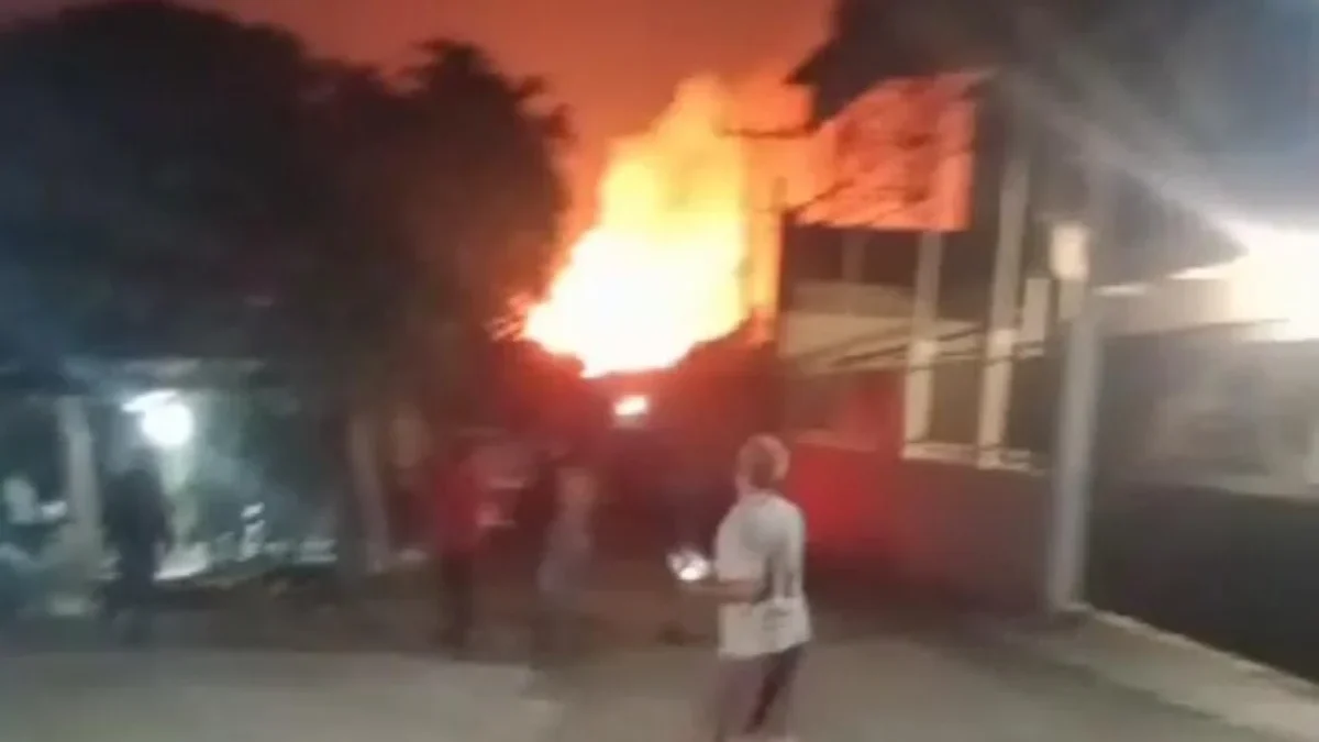 Gudang Peluru di Kawasan Gunung Putri Bogor Meledak