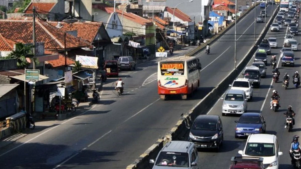 Ilustrasi - Lalu lintas Jakarta - Cirebon dialihkan lewat jalur Pantura selama pemberlakuan sistem one way di