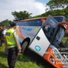 Kondisi bus PO Rosalia Indah yang kecelakaan di Tol Batang, Kamis (11/4/2024). (IST)