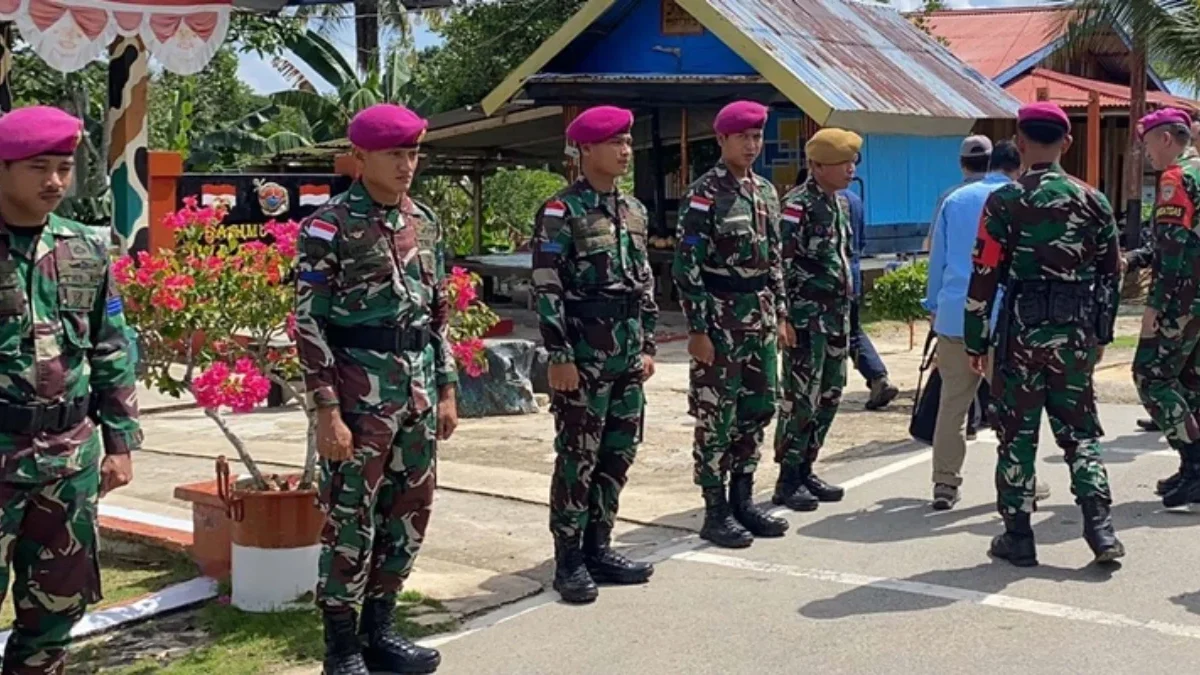 Kunjungan Direktur C Bais Mabes TNI Brigjen TNI Mirza Patria Jaya ke Pulau Sebatik, Kalimantan Utara, Rabu (24