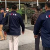 Patwal LPSK saat tiba di Pengadilan Negeri Jakarta Selatan, Jakarta, Rabu (17/4/2024). (Foto: Ist)