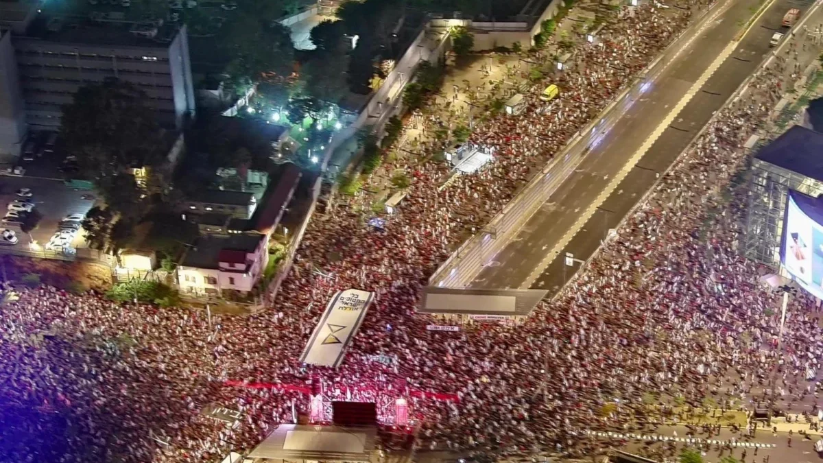 Demonstrasi di Tel Aviv, Minggu (26/5/2024). (Foto: Timesofisrael)