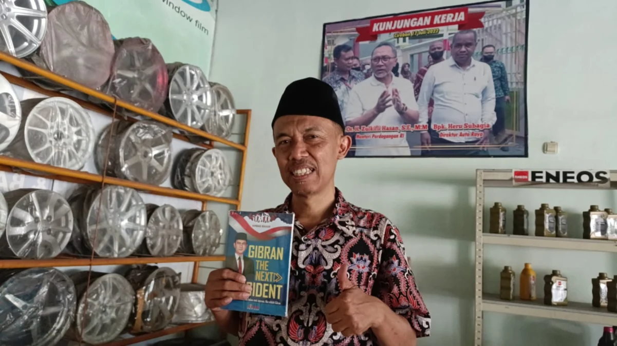 Buku Gibran The Next President, Ahmad Bahar, sang penulis berniat mendirikan Ponpes, dan tak bermaksud bikin u