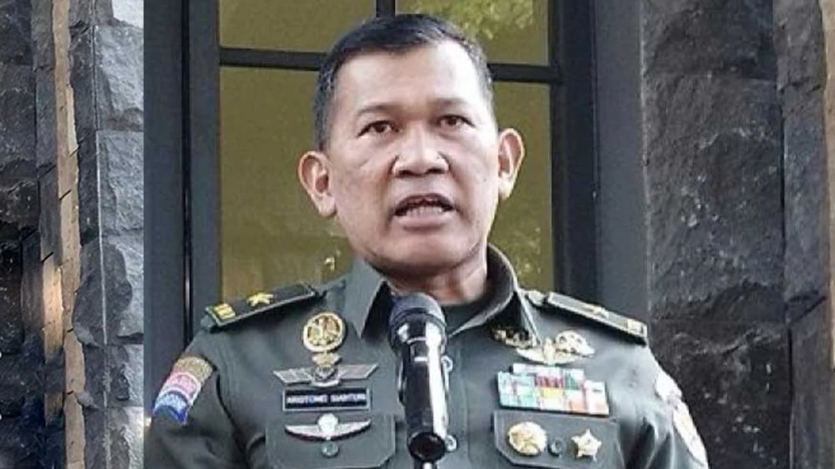 Kepala Dinas Penerangan TNI AD Brigjen TNI Kristomei Sianturi-- (Antara)