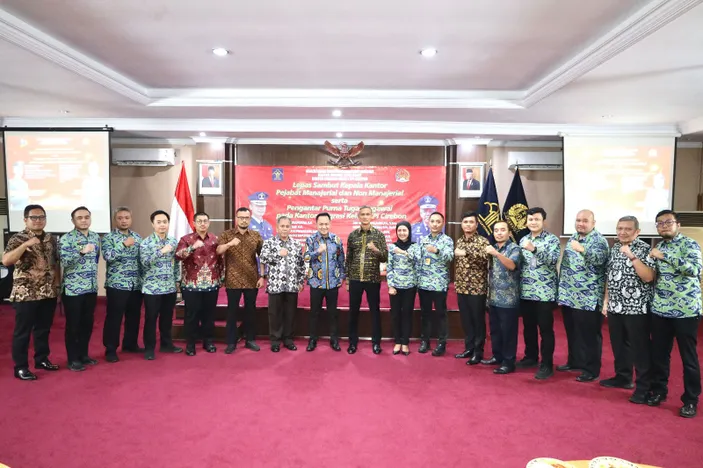 Pungki Handoyo sebagai Kepala Kantor Imigrasi Cirebon yang baru, menggantikan Plt Kepala Kantor Rudi Nasrullah