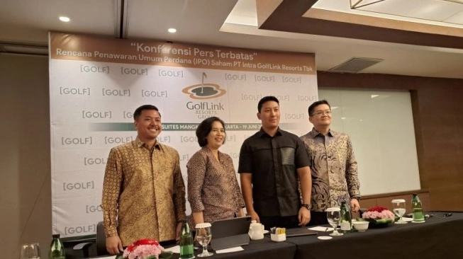 IPO saham GOLF milik anak Tommy Soeharto [Ist/Antara]