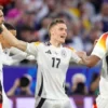 Floran Writz (tengah) merayakan gol saat Jerman mengalahkan Skotlandia 5-1 pada laga pertama Grup A Piala Erop