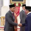 Presiden Joko Widodo melantik Sudaryono sebagai wakil menteri pertanian. (Tangkapan Layar/YouTube Sekretariat