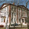 Panti asuhan Mount Cashel di St. John\'s Newfoundland terlihat di foto tahun 1989 ini. Gereja Katolik Roma tela