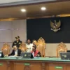 Hakim tunggal Eman Sulaeman saat mengabulkan permohonan gugatan sidang praperadilan oleh tim kuasa hukum Pegi