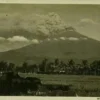 Letusan Gunung Ciremai yang terakhir pada Tahun 1938. (Sumber: KITLV)