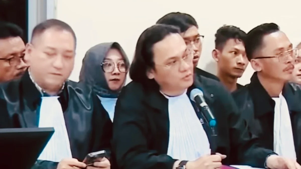 Tim Kuasa Hukum Saka Tatal yang dikomandoi Farhat Abas