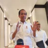 Presiden Joko Widodo memberikan keterangan pers di IKN, Kabupaten Penajam Paser Utara, Kaltim, Senin (29/7/202