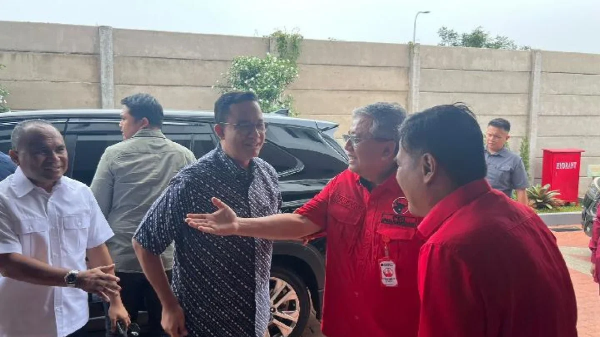 Anies Baswedan mengunjungi kantor DPP PDIP, Sabtu siang, 24 Agustus 2024. Dok. Istimewa