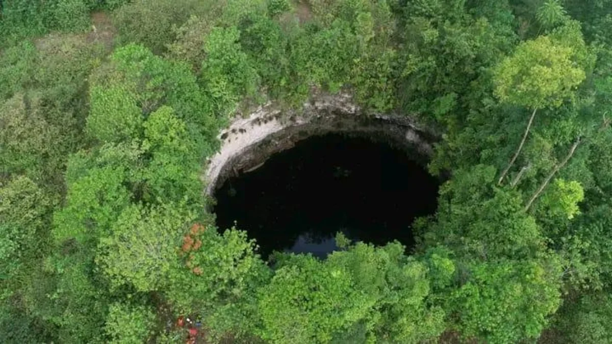 Karst di Banggai Kepulauan (banggaikep.go.id)