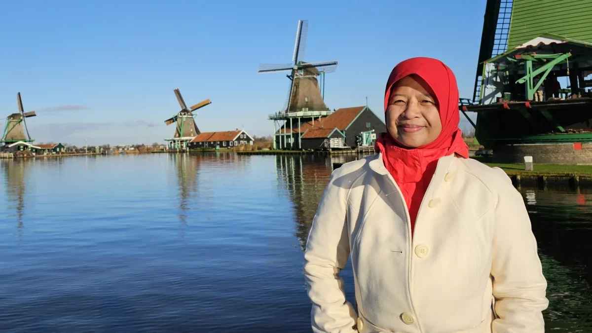 Septi Peni Wulandani, Founder School of Life Salatiga, Founder Komunitas Ibu Profesional