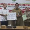 Pemkab Semarang menerima ganti rugi atas aset yang terkena proyek pembangunan jalan tol Yogyakarta-Bawen(KOMPA