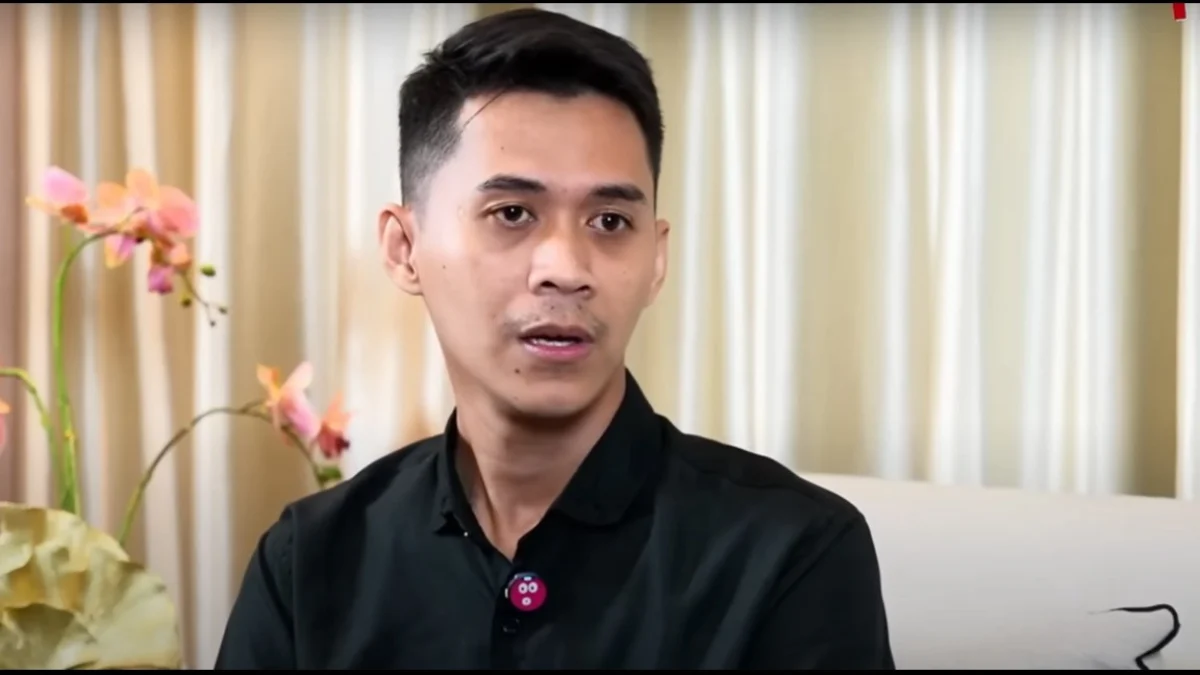 Kakak Sudirman (Beni) Sumber : YouTube Uya Kuya TV