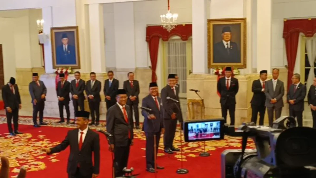 Reshuffle Kabinet Indonesia Maju Sisa Masa Jabatan 2019-2024, Senin (19/8/2024). Total ada dua menteri baru, s