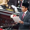 Presiden Joko Widodo menyampaikan pidato keterangan pemerintah atas RUU tentang APBN Tahun Anggaran 2025 beser