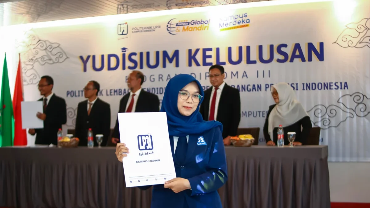 Politeknik LP3I Kampus Cirebon telah  meluluskan 50 lulusan dari Diploma III Prodi Manajemen Informatika. Deng