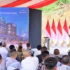 Presiden Joko Widodo (Jokowi) melakukan peletakan batu pertama untuk (groundbreaking) pembangunan Magnum Resor