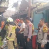 Kebakaran di permukiman padat penduduk di Jalan Bumiputera Ujung, Cipinang Bunder, Pulogadung, Jakarta Timur,