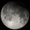 Pemandangan ideal gerhana bulan parsial pada tanggal 17-18 September ini dibuat menggunakan citra Bulan dari L