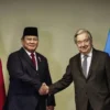 Presiden Prabowo Subianto berjabat tangan dengan Sekjen PBB Antonio Guterres.(Instagram/PresidenRepublikIndone