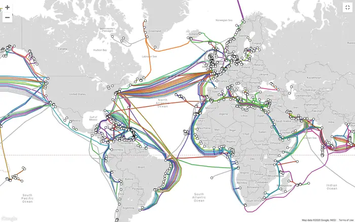 Jalur kabel internet bawah laut dunia | Foto: submarinecablemap.com