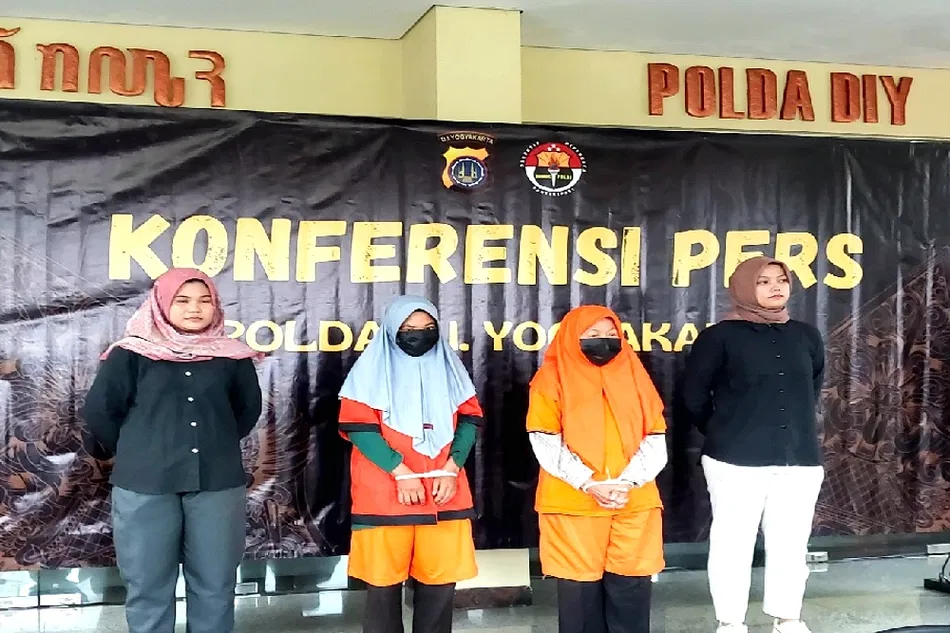 2 bidan di Jogja tersangka penjualan puluhan bayi