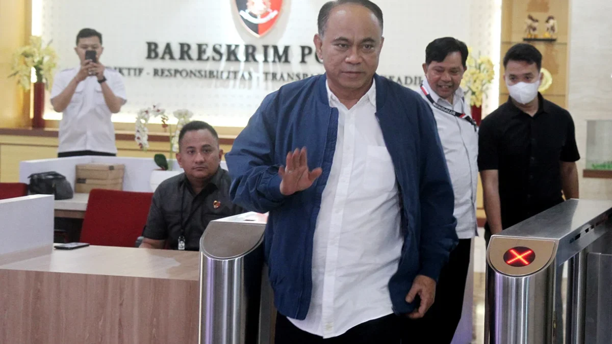 Mantan Menteri Komunikasi dan Informasi (Menkominfo) yang kini merupakan Menteri Koperasi Budi Arie Setiadi be