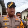 Kapolres Tasikmalaya AKBP Haris Dinzah saat diwawancara wartawan usai mengawal proses penangkapan terduga tero