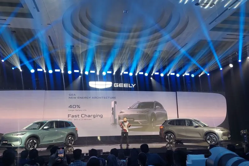 Model Geely EX5 menjadi model pertama yang diperkenalkan di pasar Indonesia. ANTARA/Xinhua