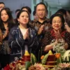 HomeNewsPolitik Megawati Ulang Tahun, Istana Sebut Prabowo Sudah Kirim Karangan Bunga Perayaan HUT ke-78 t