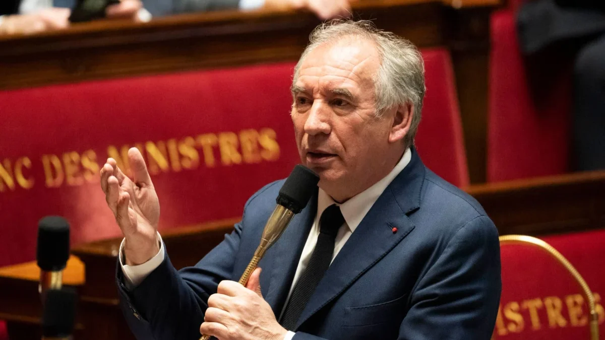 Perdana Menteri Prancis Francois Bayrou (Hans Lucas/Getty Images)