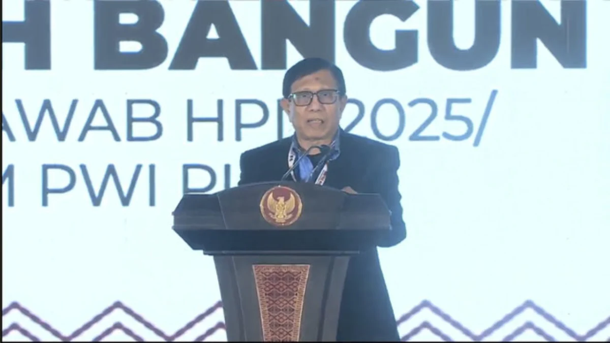 Hendry Ch Bangun pada acara Puncak Hari Pers Nasional, Minggu (9/2/2025). Foto: YouTube/ pwi kalsel