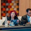 Wakil Indonesia untuk Komisi Hak Asasi Manusia Antarpemerintah ASEAN (AICHR) Anita Wahid berbicara dalam Sidan