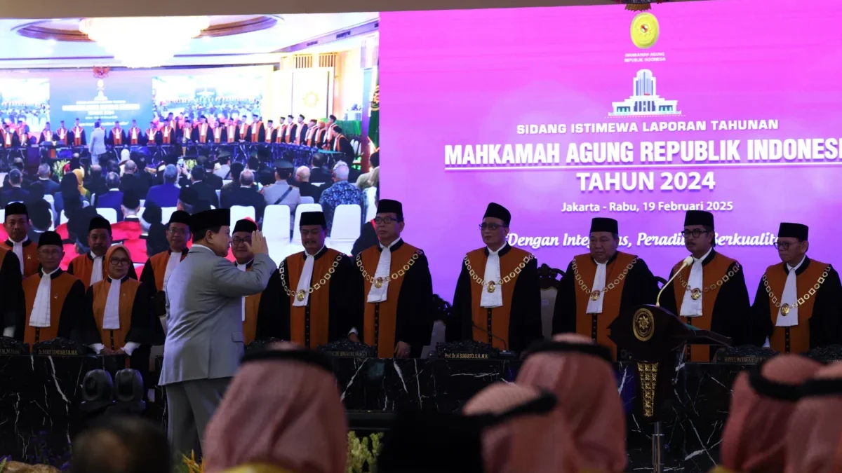 Presiden RI Prabowo Subianto saat memberikan sambutan dalam Sidang Istimewa Laporan Tahunan 2024 di Gedung MA,