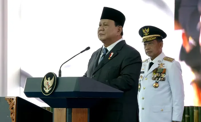 Presiden Prabowo Subianto saat memberikan pidato sambutan usai melantik para kepala daerah terpilih di Istana