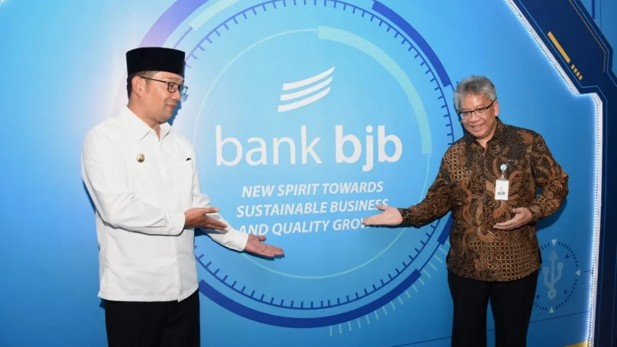 Mantan Gubernur Jawa Barat M Ridwan Kamil atau Emil saat menghadiri acara 'Penutupan Business Review bjb Semes