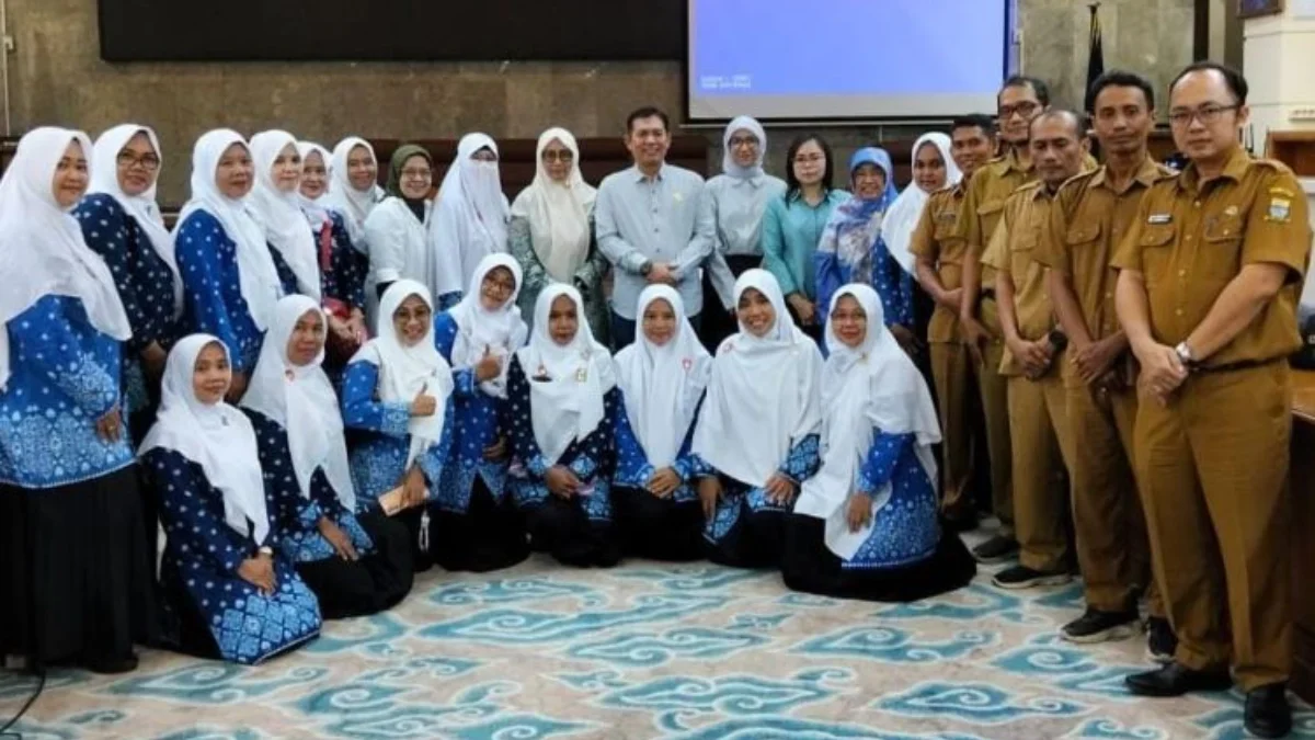 Rapat dengar pendapat antara Komisi III DPRD dan Himpunan Pendidik dan Tenaga Kependidikan Anak Usia Dini Indo