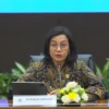 Menteri Keuangan, Sri Mulyani Indrawati menyampaikan laporan dalam Konferensi Pers APBN KITA EDISI MARET