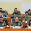 Pelaksanaan rapat dengar pendapat pembahasan Revisi UU TNI antara Panglima TNI bersama jajaran dengan Komisi I